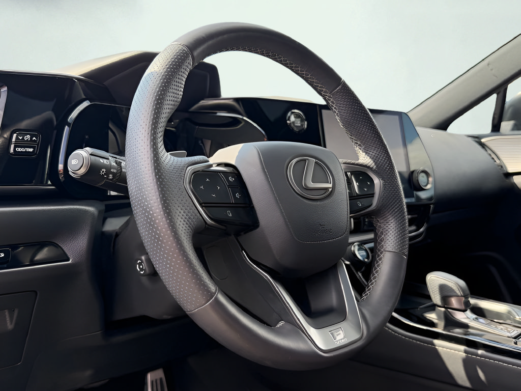 Used 2024 Lexus NX 350 F Sport AWD/4WD image 40