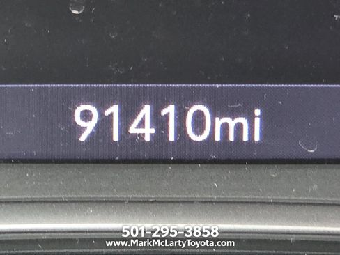 Used 2022 Chevrolet Traverse LT AWD/4WD image 24