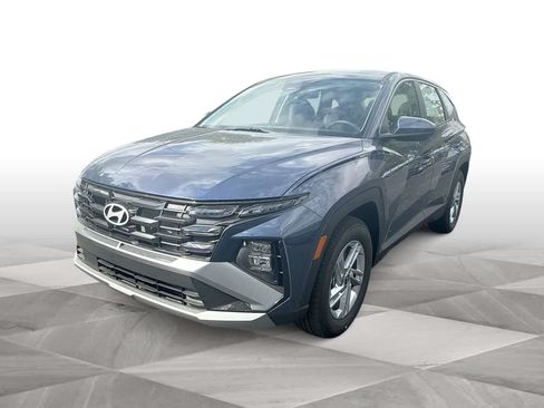 Used 2026 Hyundai Tucson SE FWD image 4