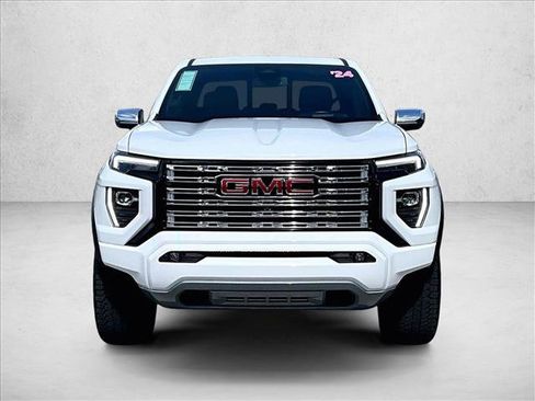 Used 2024 GMC Canyon Denali AWD/4WD image 3