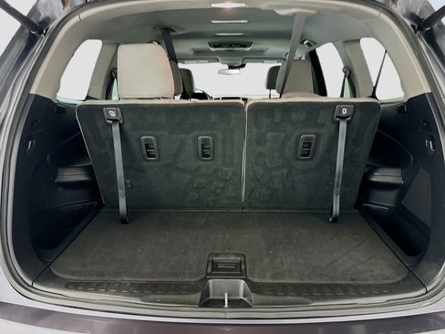 Used 2018 Honda Pilot Touring image 32