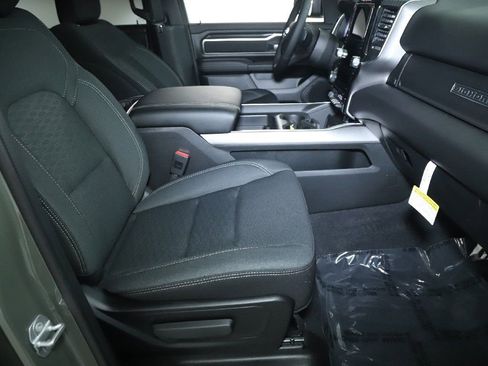 Used 2026 RAM 1500 Big Horn AWD/4WD image 34