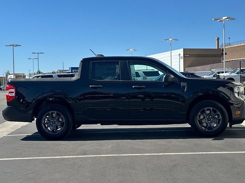 New 2026 Ford Maverick XLT image 2