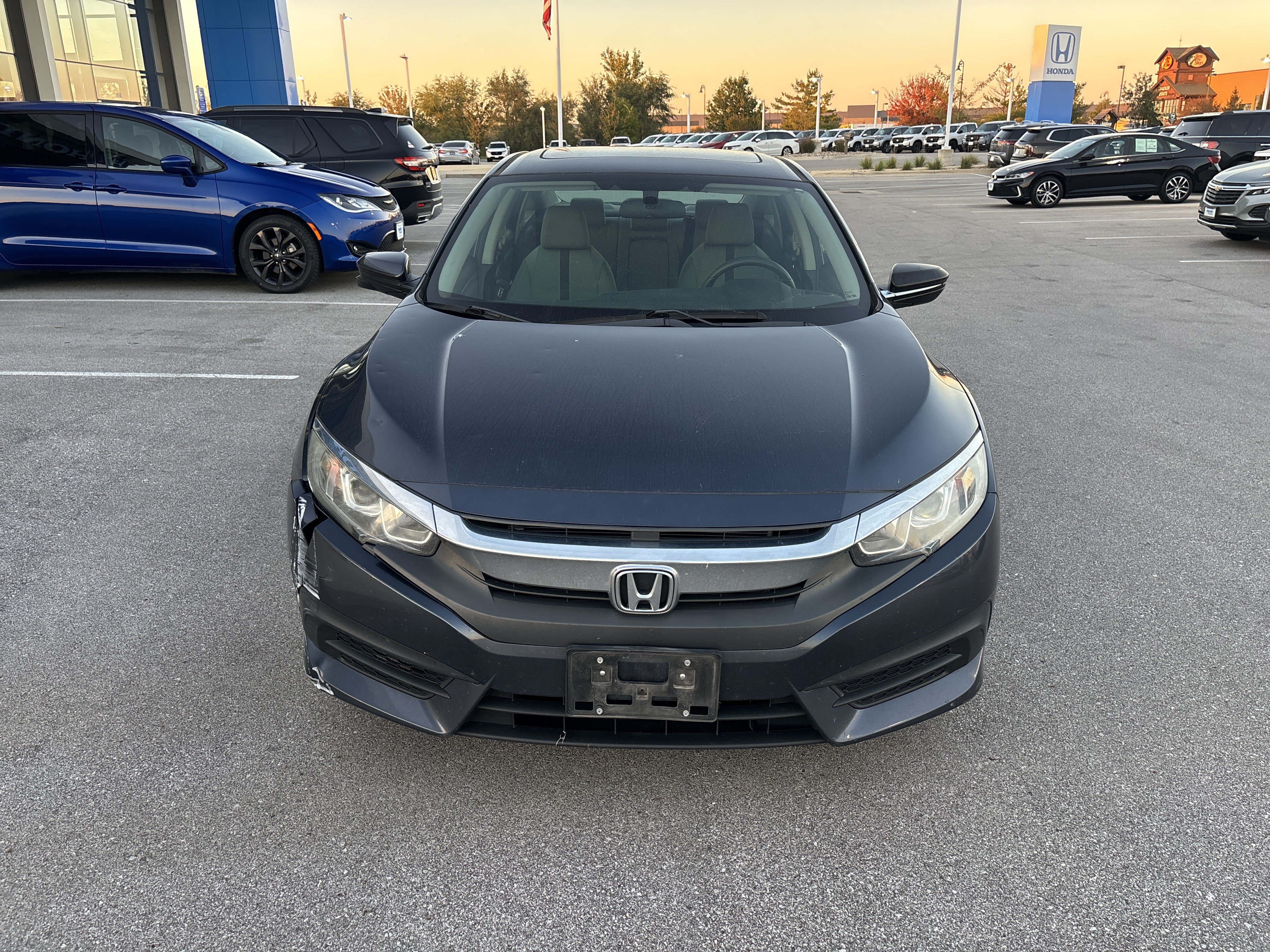 Used 2018 Honda Civic EX image 8