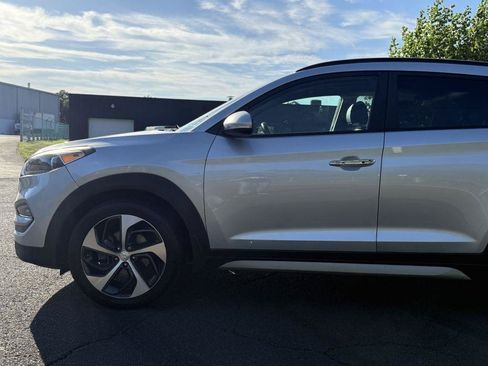 Used 2017 Hyundai Tucson Limited w/ Limited Ultimate Package 03 AWD/4WD image 5