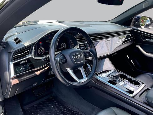 Used 2019 Audi Q8 Prestige AWD/4WD image 18