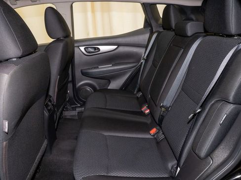 Used 2020 Nissan Rogue Sport S w/ Appearance Package image 7