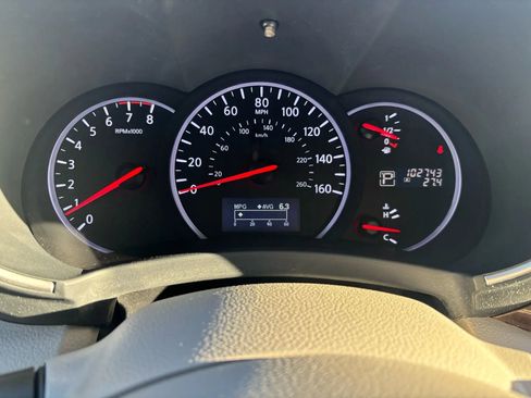 Used 2012 Nissan Quest S image 37