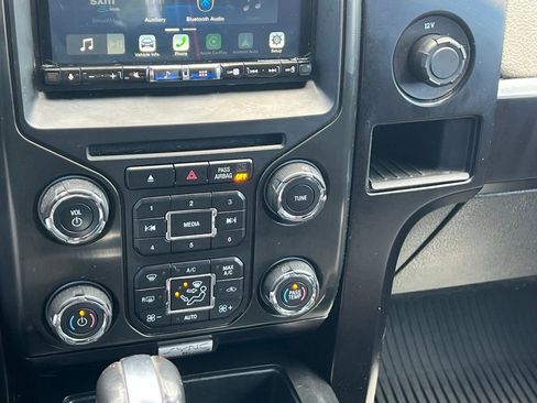 Used 2014 Ford F150 FX4 w/ Equipment Group 402A Luxury AWD/4WD image 37