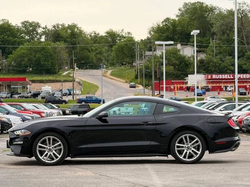 Used 2021 Ford Mustang GT w/ Black Accent Package RWD image 5