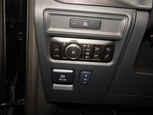 New 2025 Ford F150 Lariat w/ Equipment Group 501A Mid image 21