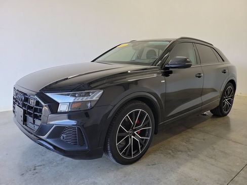 Used 2023 Audi Q8 Prestige AWD/4WD image 35