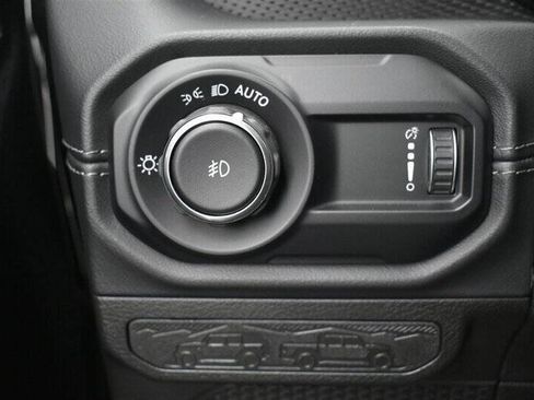Used 2024 Jeep Wrangler Unlimited Rubicon 392 AWD/4WD image 22