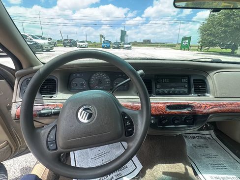 Used 2002 Mercury Grand Marquis GS RWD image 11