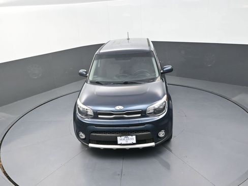 Used 2019 Kia Soul + FWD image 15