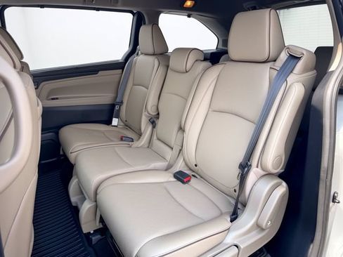Used 2023 Honda Odyssey Elite image 27
