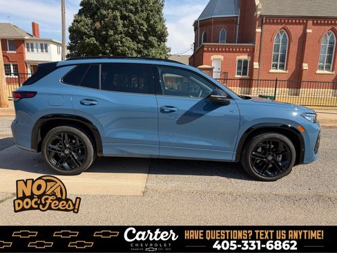 Used 2026 Volkswagen Tiguan SE R-Line AWD/4WD image 3