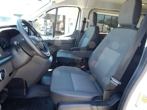 Used 2024 Ford Transit 350 XLT RWD image 18