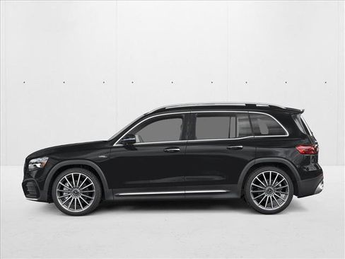 New 2026 Mercedes-Benz GLB 35 AMG 4MATIC image 3