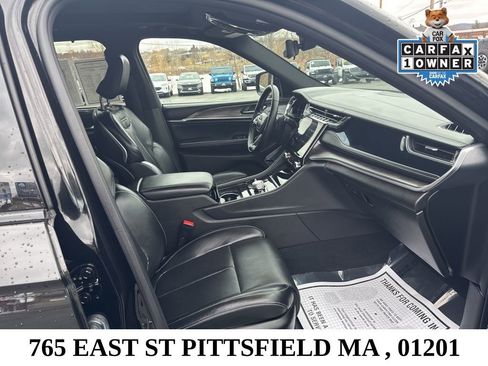 Used 2022 Jeep Grand Cherokee Overland w/ Adv Protech Group III AWD/4WD image 27