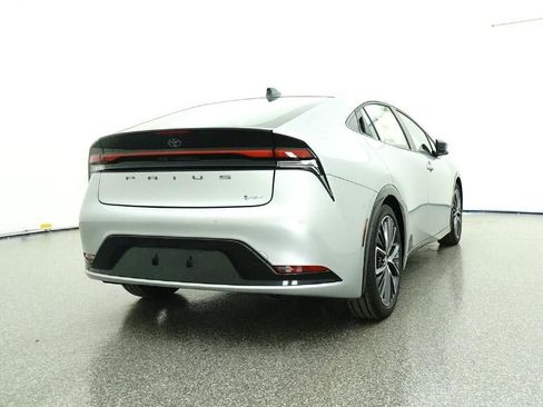New 2026 Toyota Prius Limited FWD image 24