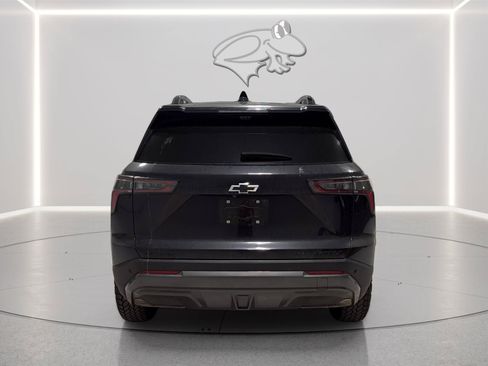 Used 2026 Chevrolet Equinox ACTIV w/ Safety and Technology Package FWD image 4