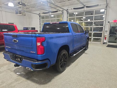 Used 2022 Chevrolet Silverado 1500 RST w/ Z71 Off-Road Package image 5