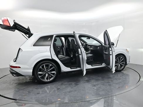 Used 2023 Audi SQ7 Premium Plus image 77