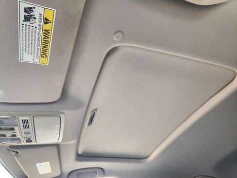 Used 2018 Honda Accord Touring image 25