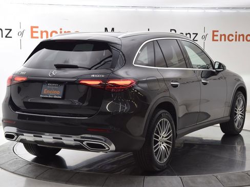 Certified 2025 Mercedes-Benz GLC 300 4MATIC image 6