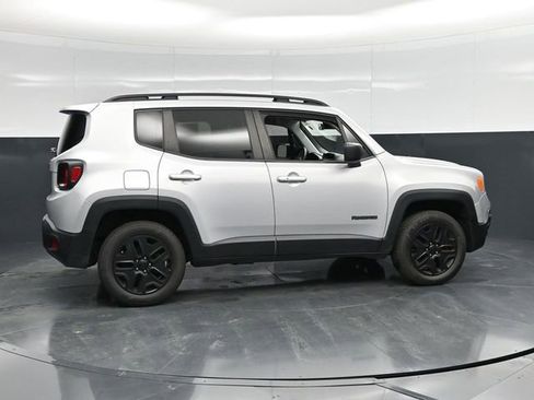 Used 2021 Jeep Renegade Sport image 11