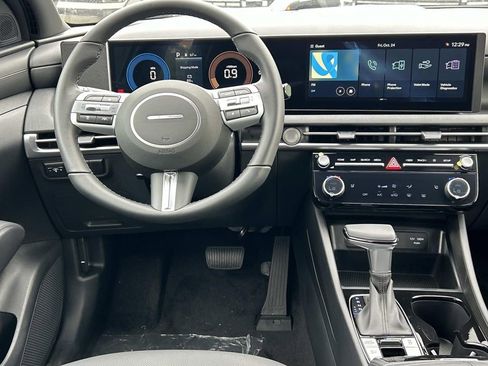 New 2026 Hyundai Tucson XRT image 24