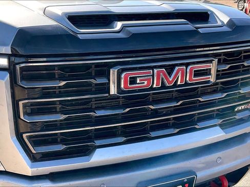 Used 2024 GMC Sierra 2500 AT4 w/ AT4 Premium Plus Package image 29