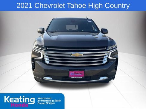 Used 2021 Chevrolet Tahoe High Country w/ Premium Package RWD image 2