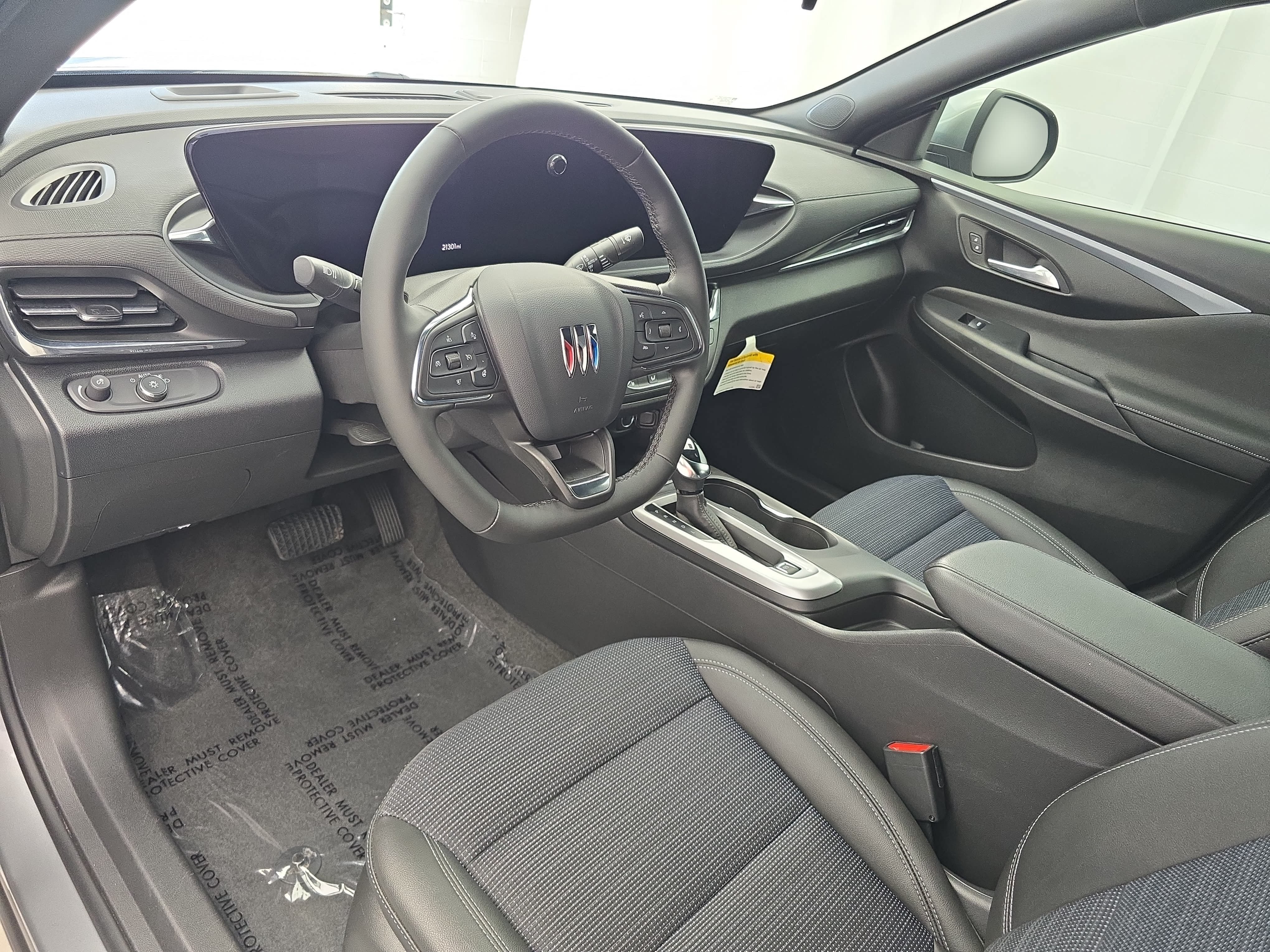 Used 2025 Buick Envista Preferred w/ Convenience I Package FWD image 16