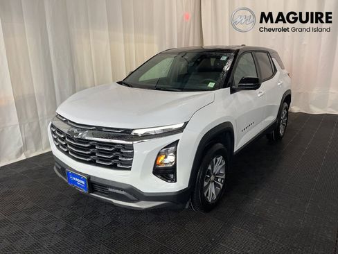 New 2026 Chevrolet Equinox LT w/ Convenience Package II image 1