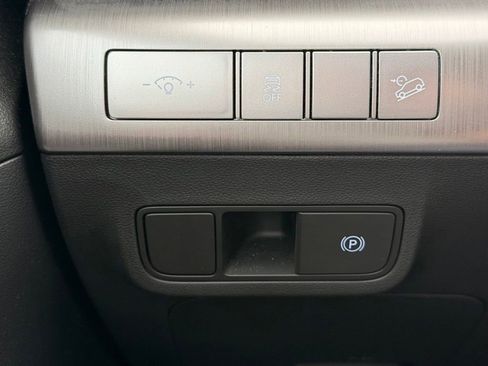 Used 2025 Hyundai Kona SEL AWD/4WD image 26