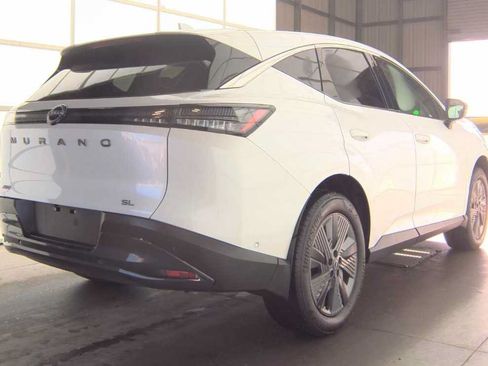 Used 2025 Nissan Murano SL w/ Cargo Package AWD/4WD image 4