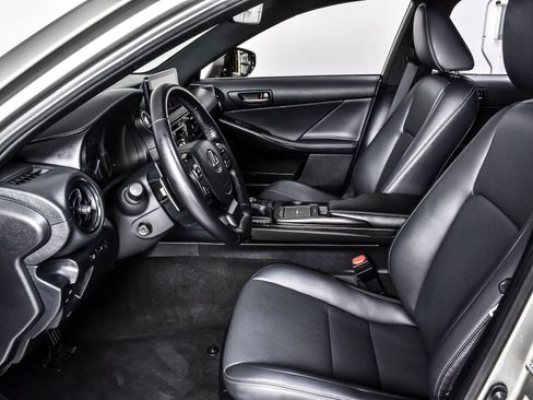 Used 2023 Lexus IS 300 w/ Premium Package RWD image 16