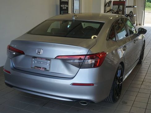 Used 2024 Honda Civic Sport image 12
