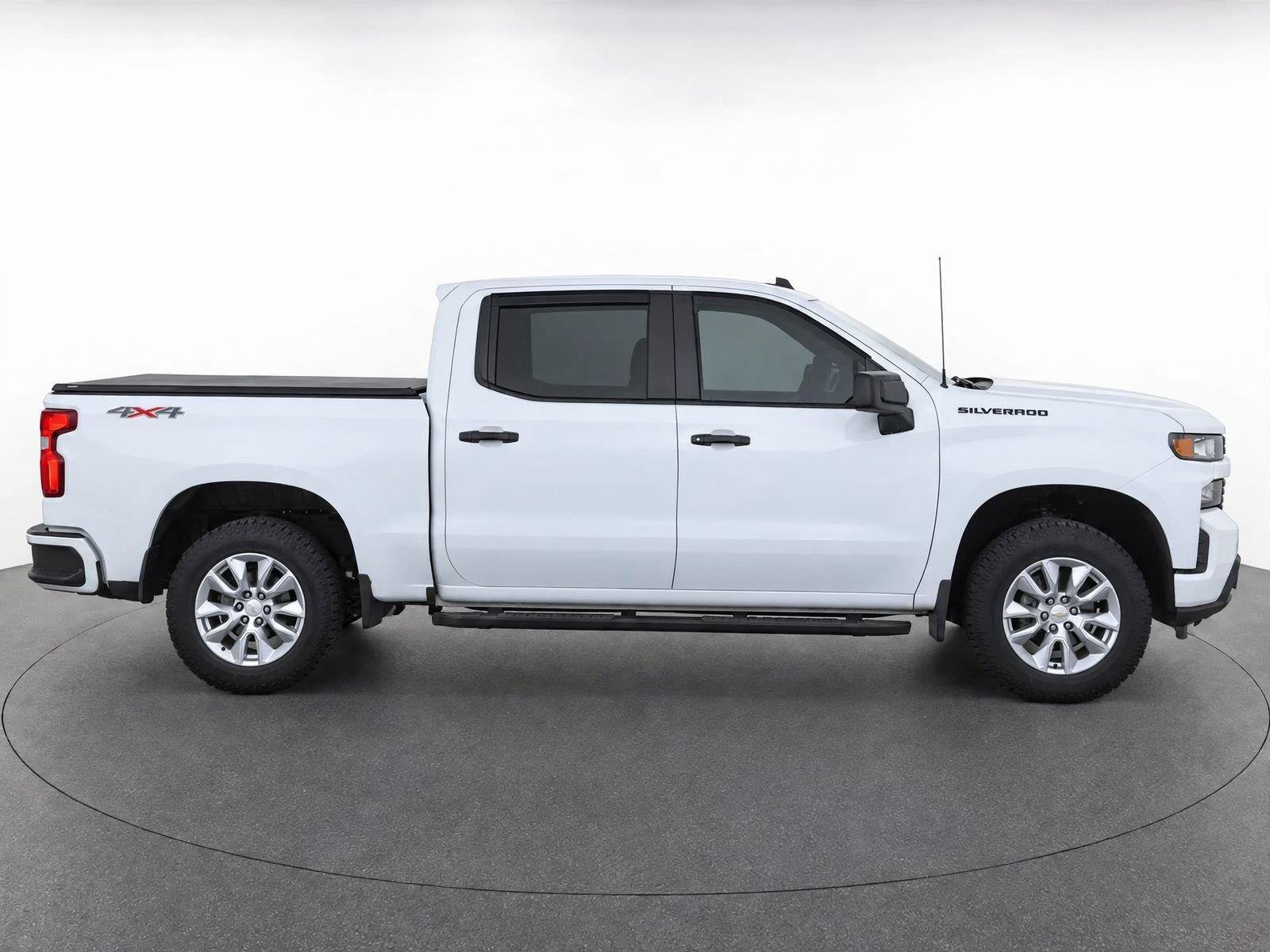 Used 2021 Chevrolet Silverado 1500 Custom w/ LPO, Dark Essentials Package AWD/4WD image 8
