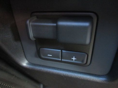 New 2026 GMC Canyon AT4 image 19