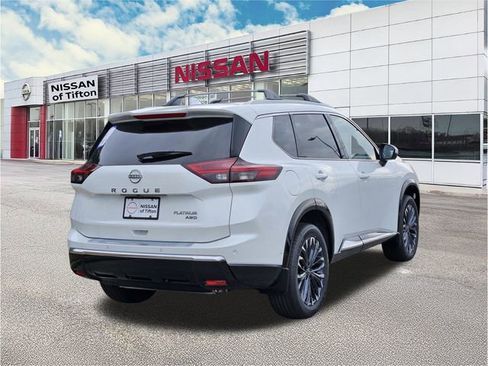 New 2026 Nissan Rogue Platinum w/ Platinum Premium Package image 4