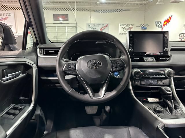 Used 2022 Toyota RAV4 XSE AWD/4WD image 6