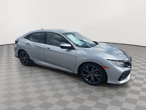 Used 2018 Honda Civic Sport image 3