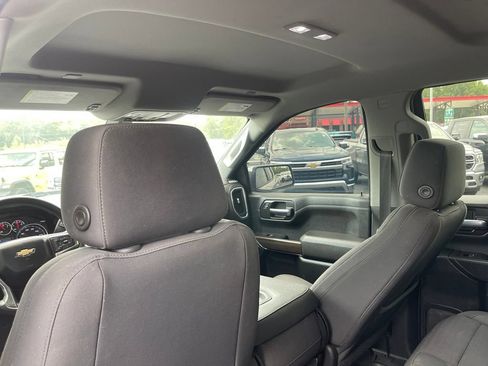 Used 2020 Chevrolet Silverado 1500 LT w/ Trailering Package AWD/4WD image 13