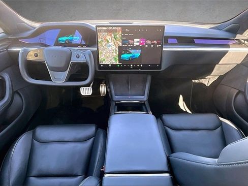 Used 2022 Tesla Model S Plaid image 12