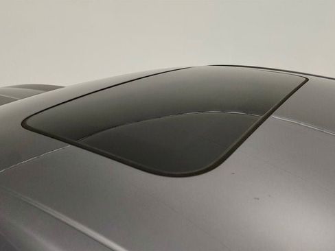 Used 2019 Honda Accord EX-L image 10