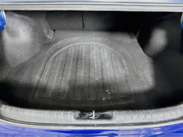 Used 2025 Hyundai Elantra Limited FWD image 27