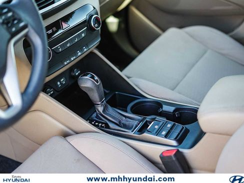 Used 2019 Hyundai Tucson SE FWD image 22